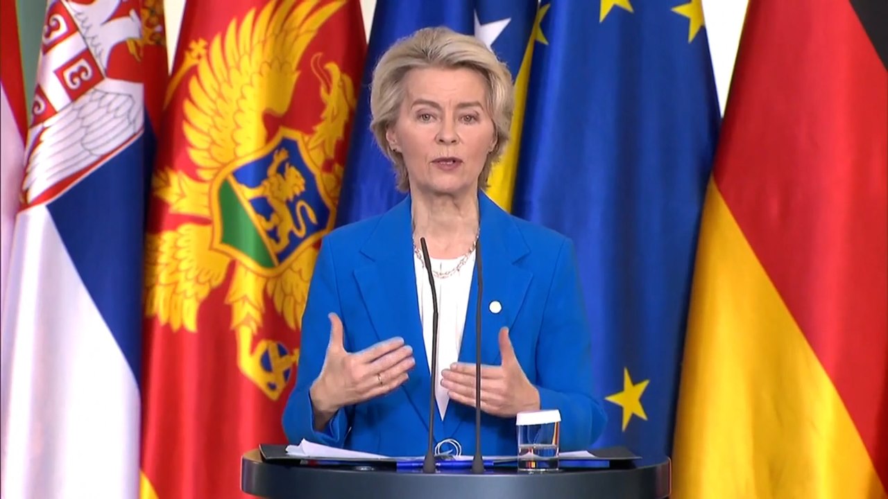 Von der Leyen propone establecer centros de inmigrantes fuera de la UE al estilo de Meloni: "Hay que trabajar en soluciones innovadoras"