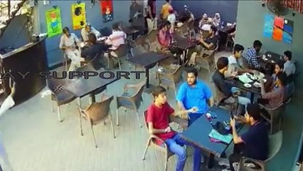 North Nazimabad Chai ke Hotel main Daketi _ CCTV Footage