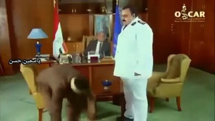 النقيب تيسير فهمي هتاخد كام يبنالجزمة