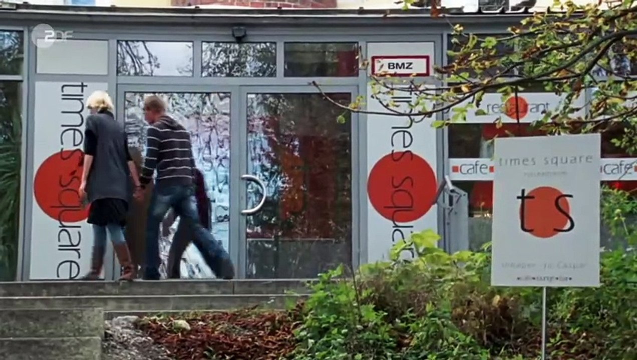 Die Rosenheim-Cops (139) Staffel 8 Folge 13 - Der Tod coacht mit