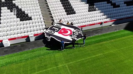 Beşiktaş: "Anlı şanlı armamız, ait olduğu yerde"
