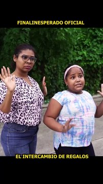El intercambio den REGALOS #humor #luciana #navila #comedia
