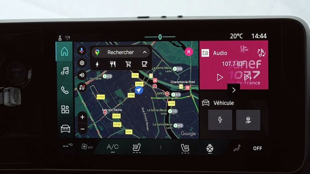 La Renault 4 E-Tech electric se réinvente sous les traits d'une citadine électrique fonctionnelle