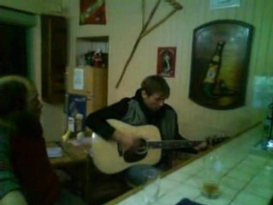 RODRIGUE AZURO  a BELLA PIZZA