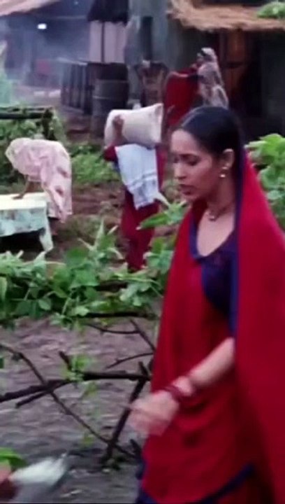 The brother-sister relationship is characterized by a fascinating mix of emotions – a love-hate dynamic that shapes both individuals. This bond is marked by moments of shared laughter and support, interspersed with bouts of playful irritation and rivalry.