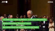 Aprono i centri per migranti in Albania