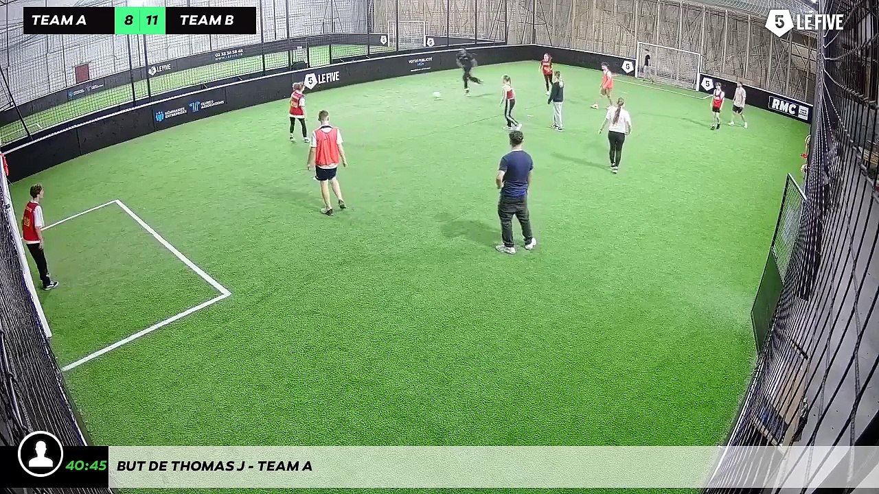 But de Thomas J - Team A