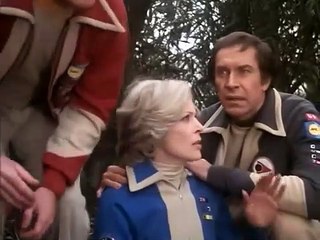 Espacio 1999, 02x05, Viaje a lo Desconocido