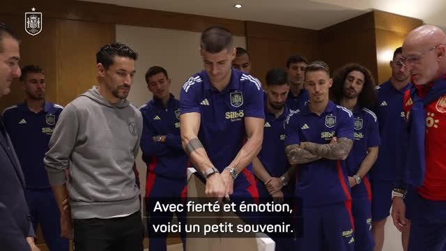 Espagne - La Roja rend hommage à Jesus Navas