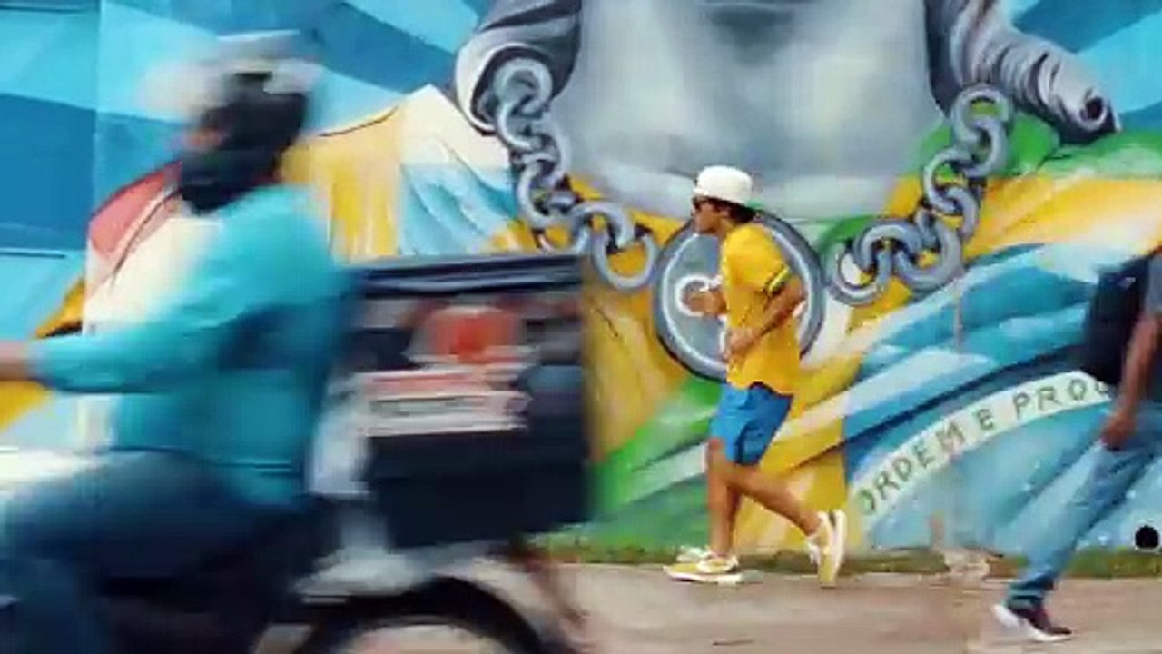 Bruno Mars e case Come to Brazil