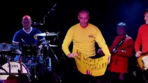 The Wiggles Can You Point Your Fingers And Do The Twist Live 2016...mp4