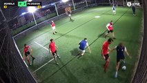 BONDLA - FC ZOZOS 15/10 à 20:04 - Football Terrain 1 (LeFive P17)