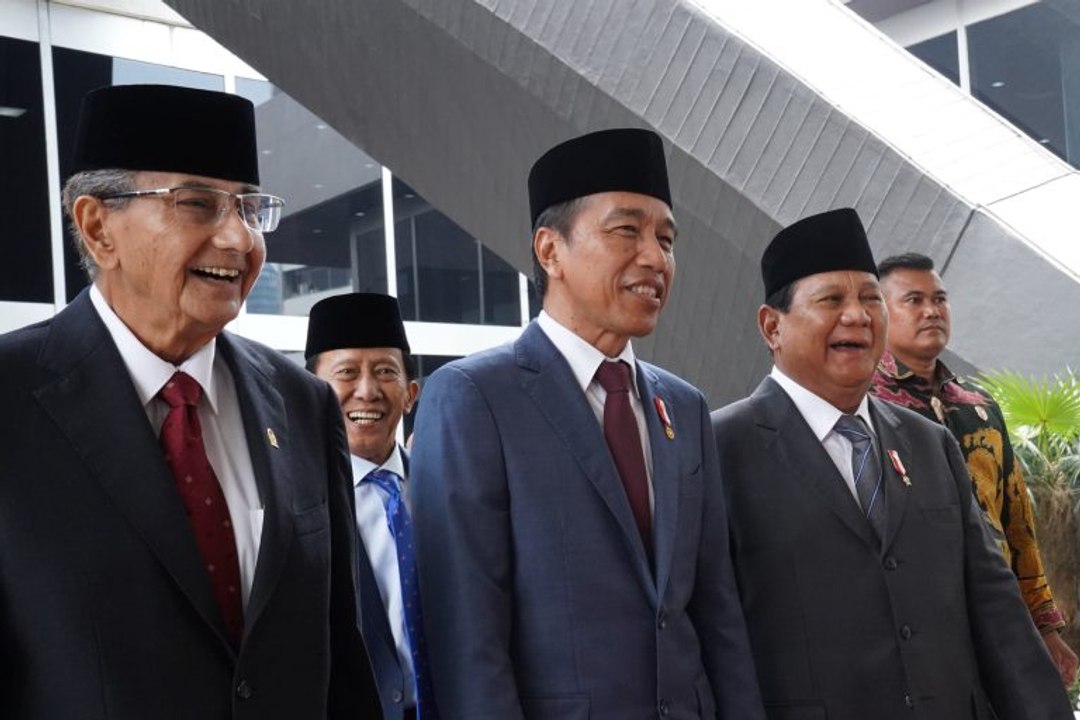 Menhan Prabowo Dampingi Presiden Jokowi Hadiri Pelantikan Anggota MPR/DPR/DPD RI Terpilih 2024-2029