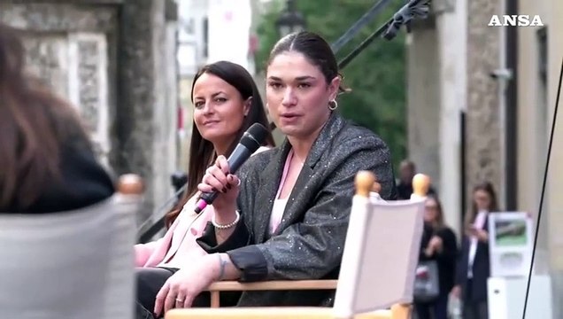 Torino, all'evento Il coraggio di Benedetta Pilato e la madrina Federica Pellegrini