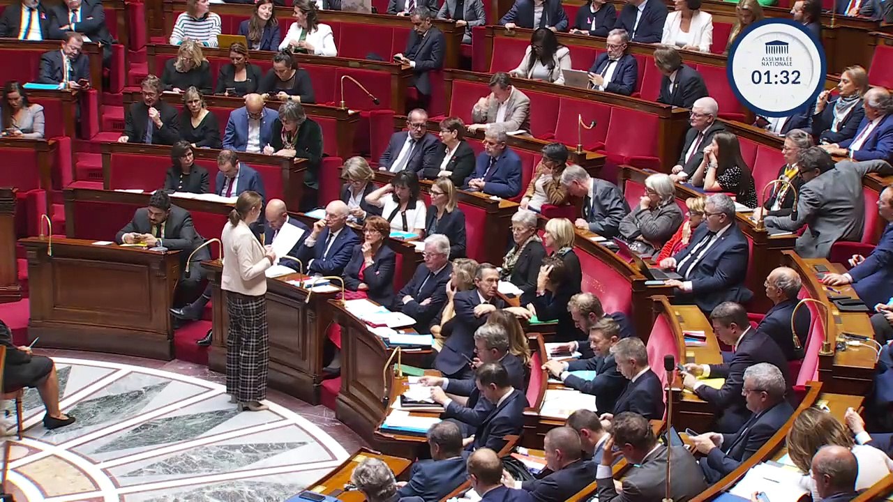 1ère séance : Questions au Gouvernement ; Prestation de serment de six juges titulaireset six juges suppléants à la Cour de justice de la République ; Approbation des comptes de la sécurité sociale pour 2023 - Mardi 15 octobre 2024