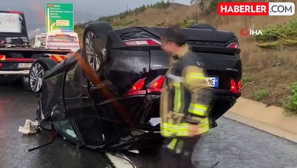 Kuzey Marmara Otoyolu'nda Takla Atan Araçta 4 Yaralı