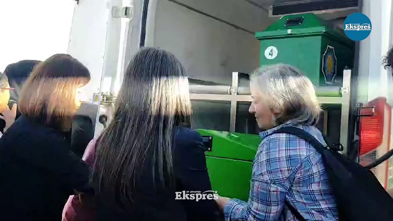 Diyarbakır’da matem!  Rojin'in cenazesini kadınlar omuzladı