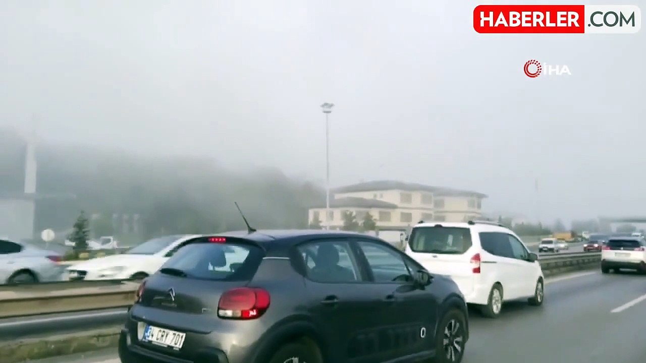 İstanbul'da Sabah Sis Etkili Oldu