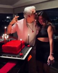 Gökçe Bahadır doğumgünü pastasını üflerken alevler içinde kaldı