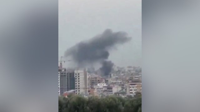 İsrail, Beyrut'ta silah deposunu vurdu