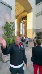 Adında Koç varsa rezillik kaçınılmaz! PKK sloganı atanı değil tepki gösterene müdahale ettiler