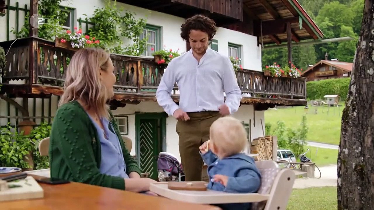 Lena Lorenz (27) Perfekte Familie Staffel 8 Folge 2