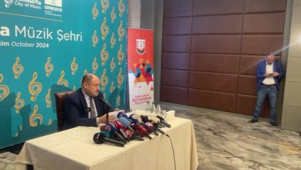 Şanlıurfa'da belediye başkanı, depreme basın toplantısında yakalandı