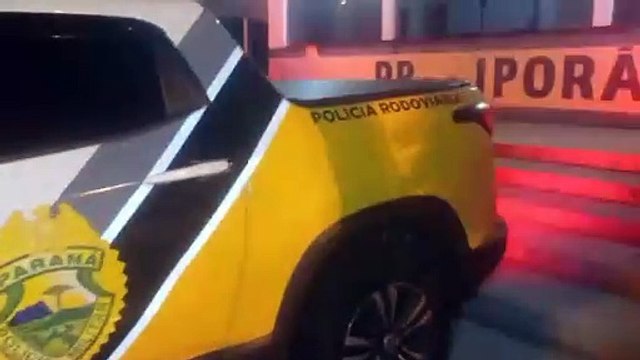 Carro roubado que seguia para Umuarama é apreendido com quase 200 quilos de maconha