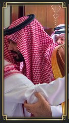 ولي العهد السعودي هو يؤدي صلاة الميت على الأميرة لطيفة بنت عبدالعزيز