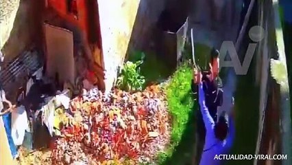 Video: “Te voy a matar”, dijo un hombre al intentar asesinar a una mujer con machete