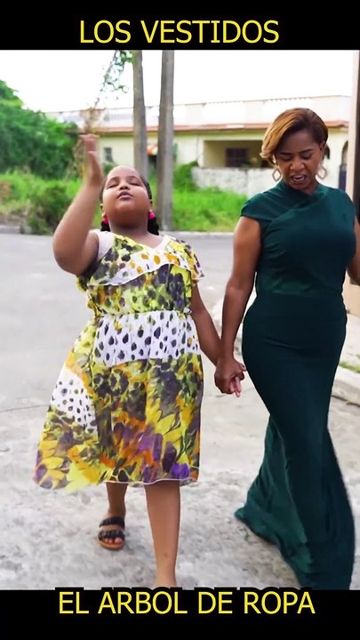 LOS VESTIDOS Y EL ÁRBOL DE ROPAS  #luciana #arbol #ropas