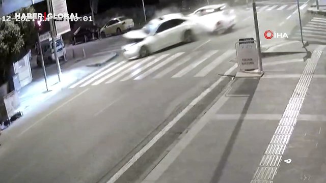1 kişi hayatını kaybetmiş 4 kişi yaralanmıştı! O kaza güvenlik kamerasında
