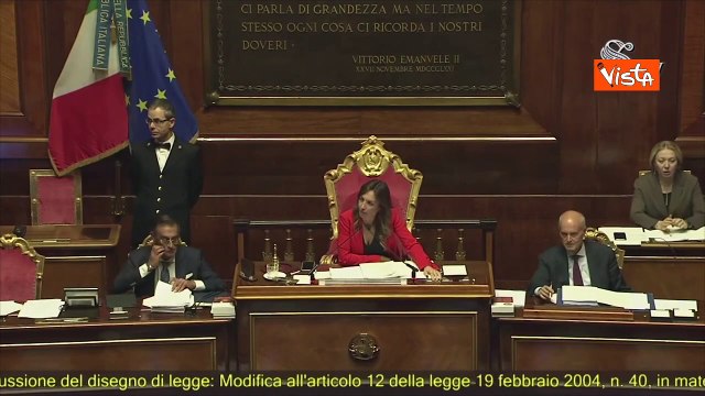 Bagarre in Senato sulla Gpa, Pirro (M5s): Colleghi arrivati da medioevo dicono che utero non ? mio