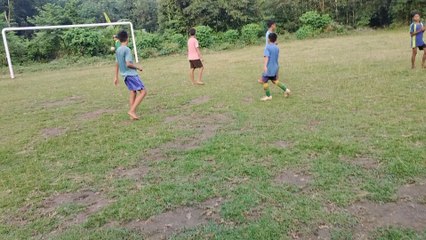 Boys are playing football ⚽⚽⚽