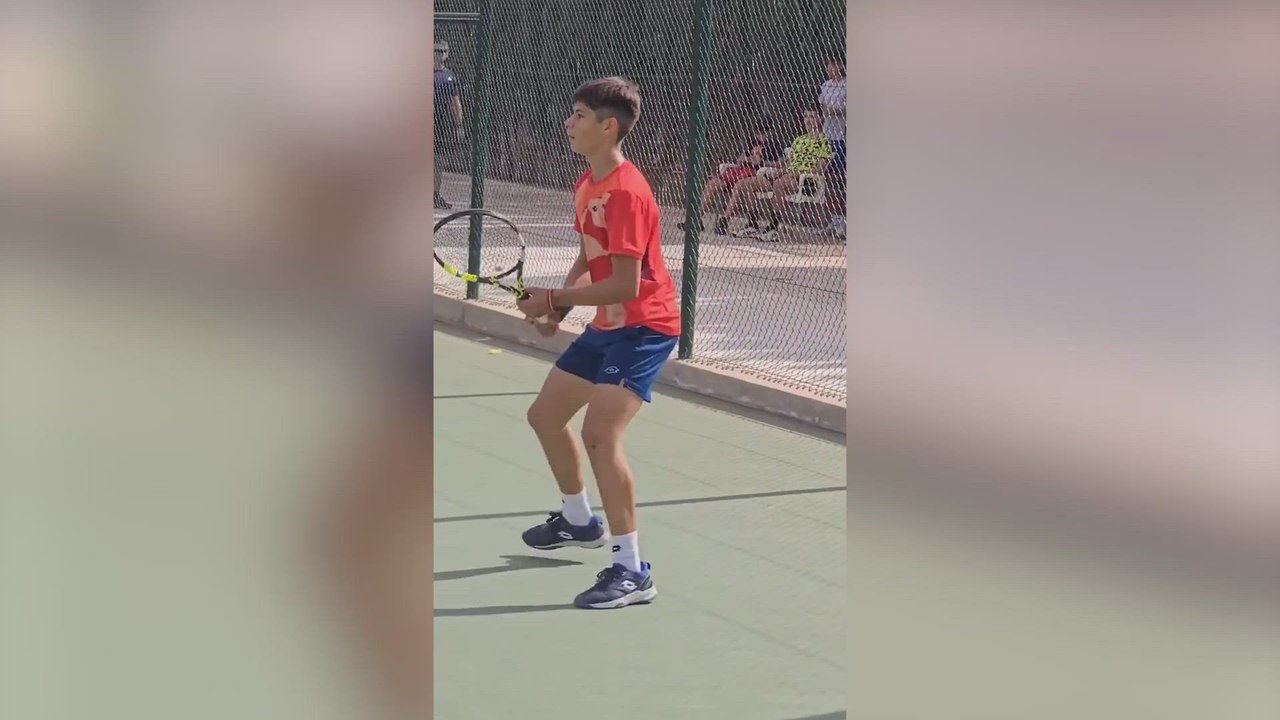 El vídeo del hermano pequeño de Alcaraz que tiene loco al mundo del tenis