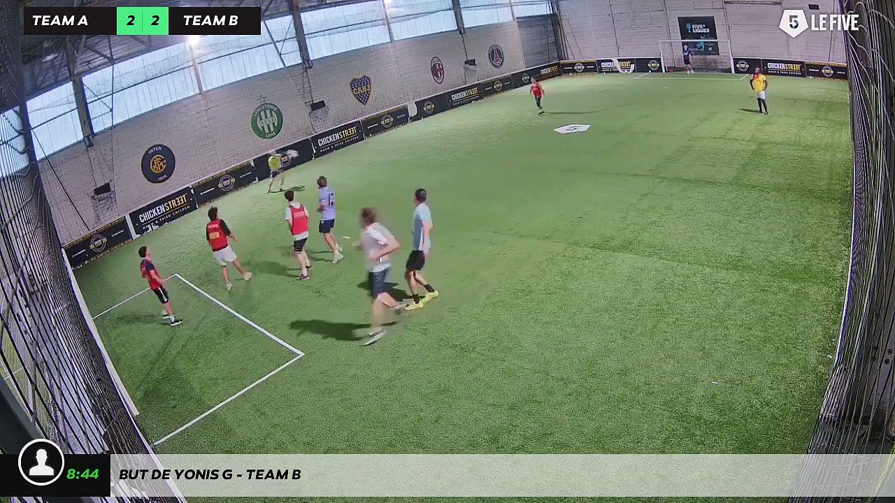 But de Yonis G - Team B