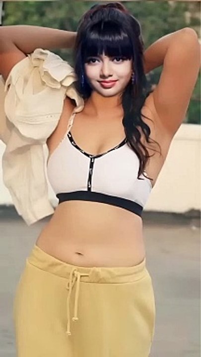 Aradhya Bachchan awesome look #whatsappstatus # tranding shorts #youtubeshorts