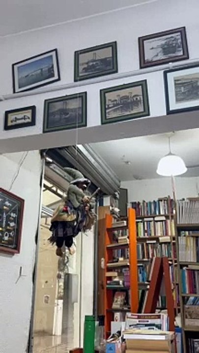 Conheça a história de Ivete, dona do sebo mais antigo do Centro de Florianópolis (3)