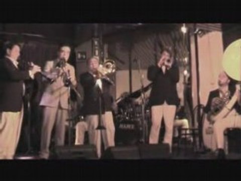 Avalon - Michele Pavese and his Roman Dixieland Few Stars