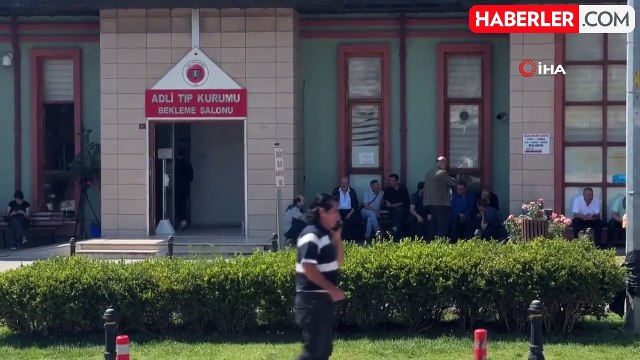Bayrampaşa'da eşi ve kızını silahla vurarak öldüren sanık hakim karşısında