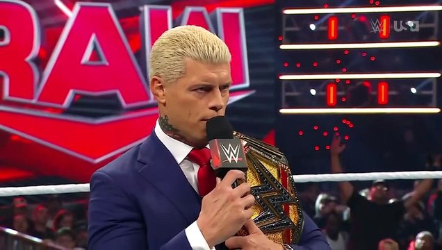 Cody e Gunther apertam as mãos e trocam elogios e farpas antes do _CrownJewel_ - 1303597137321328(HD)
