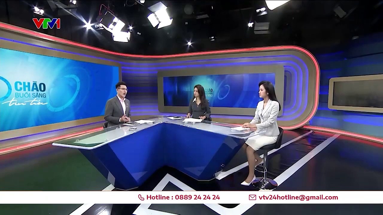 Vụ cháy nhà kho trên đường Vĩnh Tuy qua lời kể của nhân chứng - VTV24