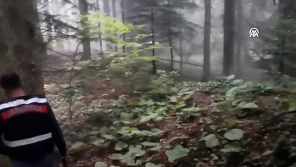 Sinop'ta kaçak kazı yapan 3 kişi suçüstü yakalandı