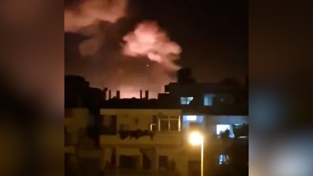 İsrail, Laskia'da silah deposunu vurdu