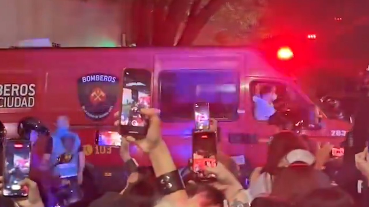 Emergency vehicle carrying Liam Payne's body leaves Buenos Aires hotel