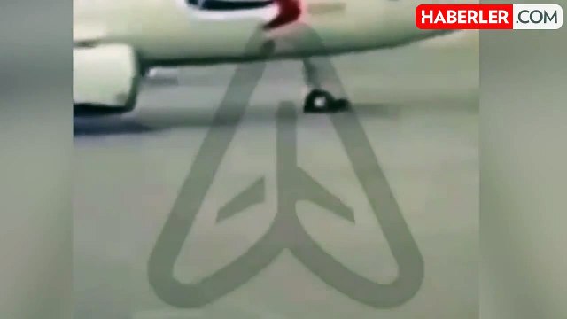 Havaalanında korkunç kaza: Uçak, kalkış için hazırlık yaptığı sırada teknisyenin üstünden geçti
