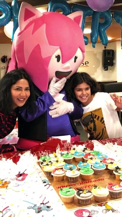 حنين ابنة نوال الكويتية كبرت وصارت شابة