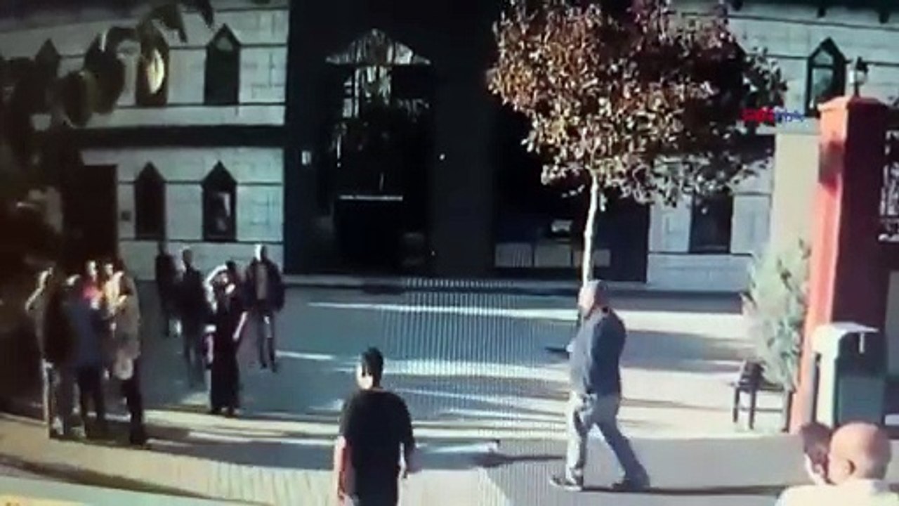 Cemevine provokatif saldırı! Atatürk büstü parçalandı