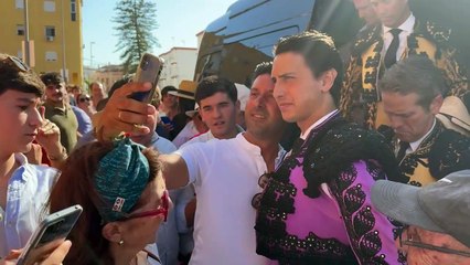 Victoria Federica, nerviosa, se desmarca del escándalo del Emérito: "Me estáis aturullando"