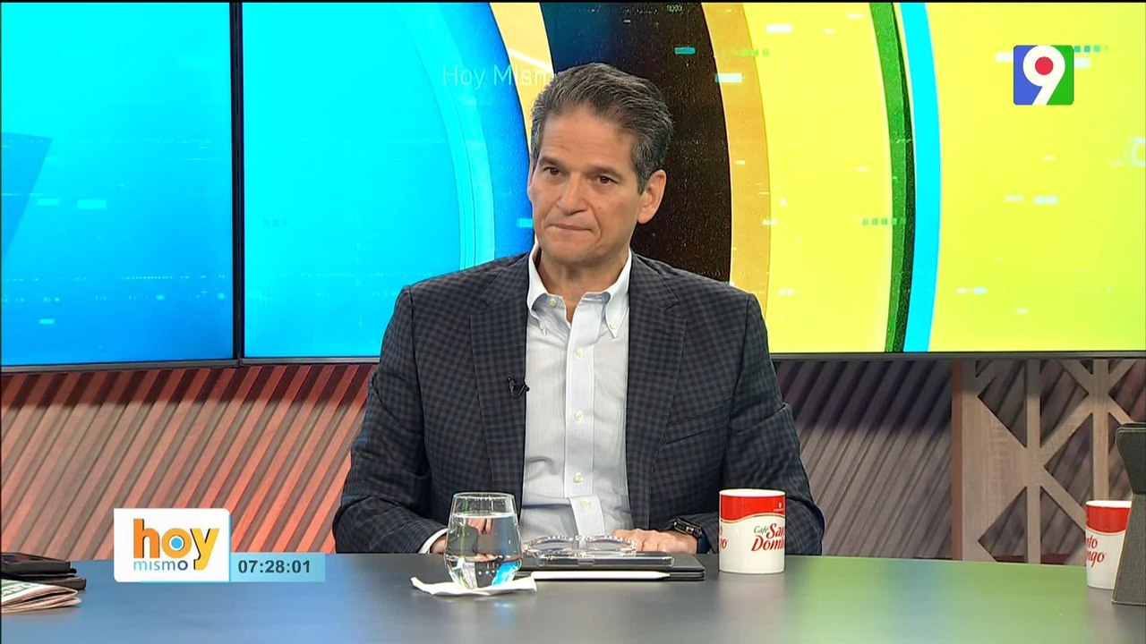 "Quiéreme como soy" por Oscar Villanueva | Hot Mismo